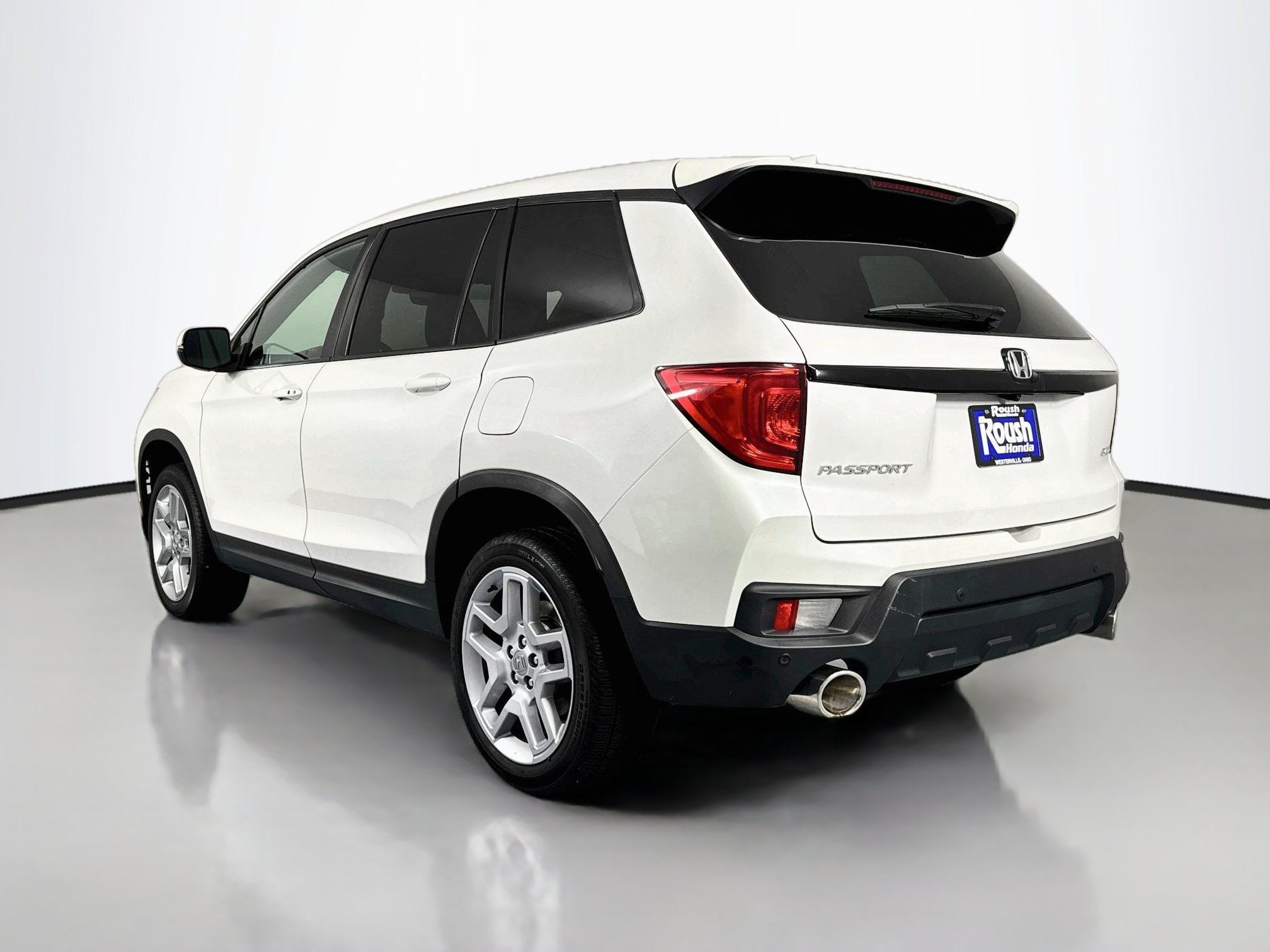Certified 2025 Honda Passport EX-L image 7
