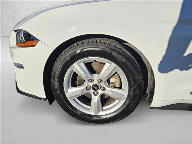 Used 2018 Ford Mustang Coupe image 20