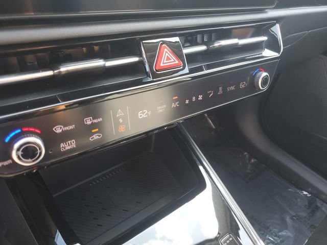 Used 2024 Kia Niro Wind FWD image 22