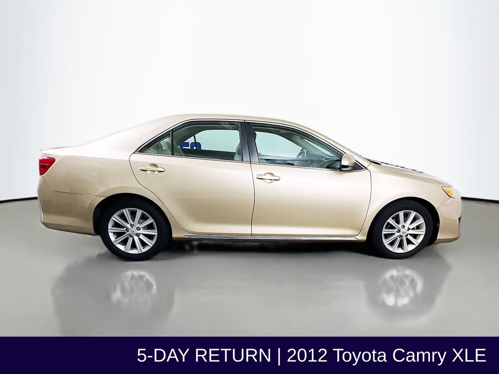 Used 2012 Toyota Camry XLE FWD image 9