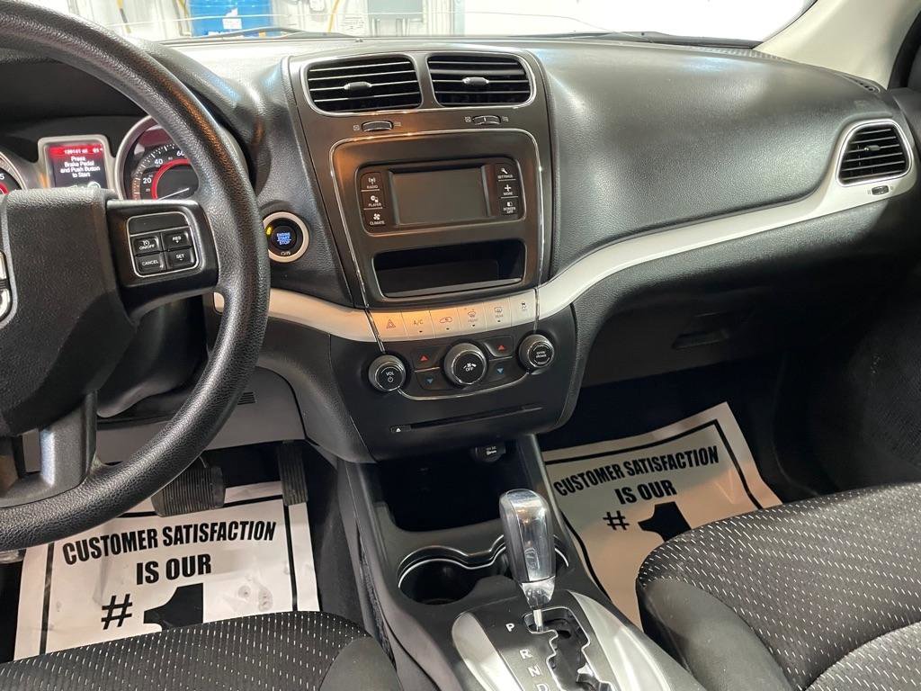 Used 2018 Dodge Journey SE w/ Blacktop Package FWD image 34