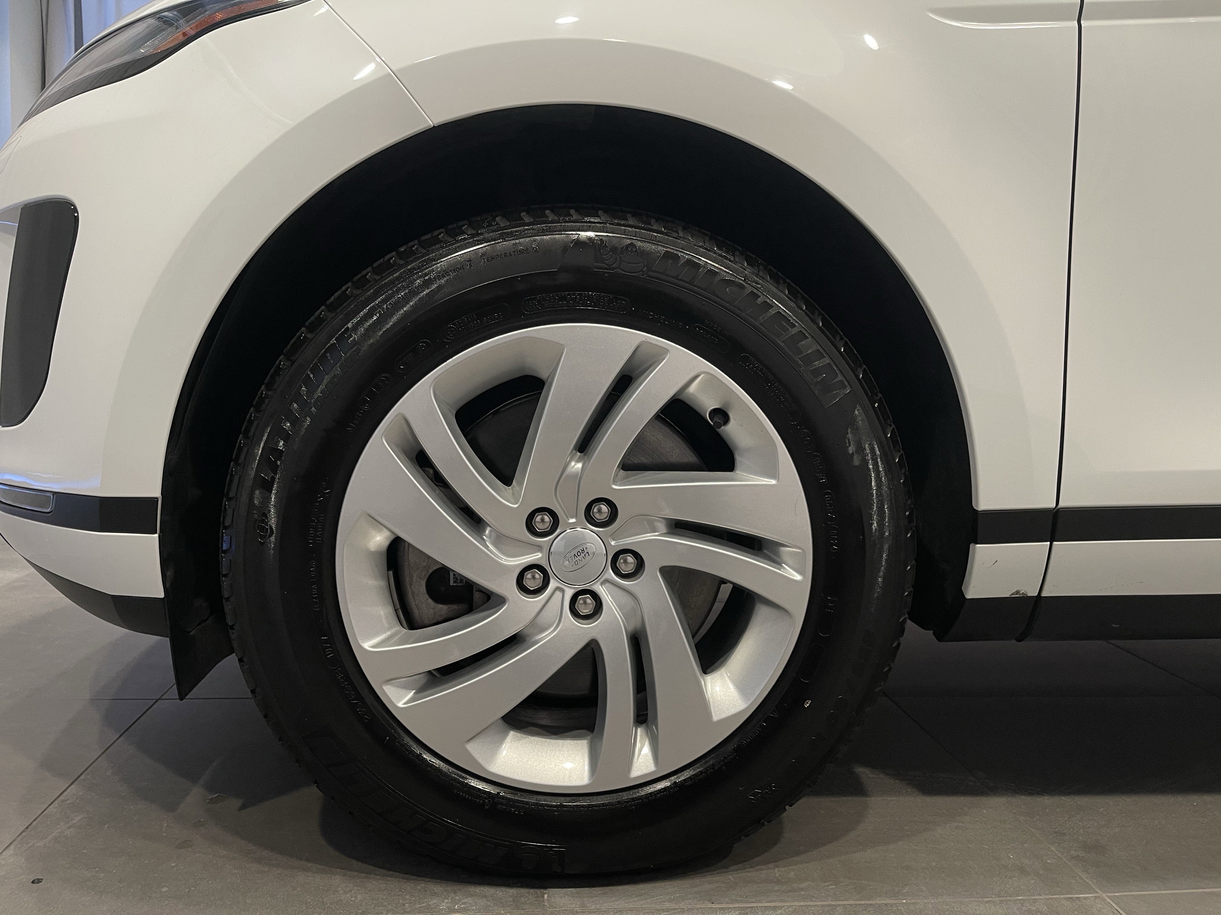 Used 2024 Land Rover Range Rover Evoque S image 7