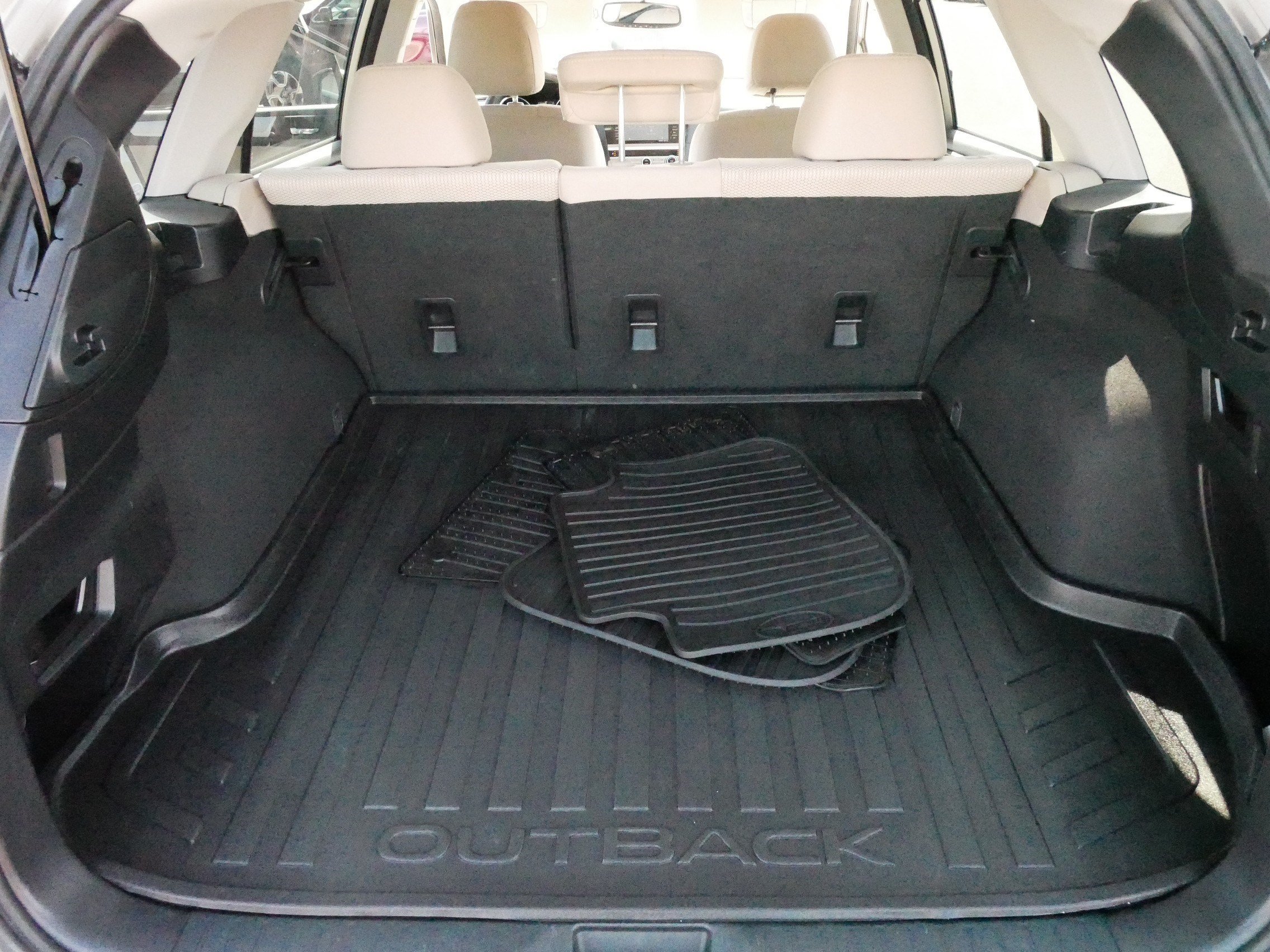 Used 2015 Subaru Outback 2.5i Premium AWD/4WD image 18