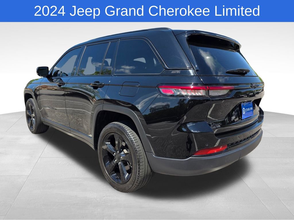 Used 2024 Jeep Grand Cherokee Limited w/ Black Appearance Package AWD/4WD image 6