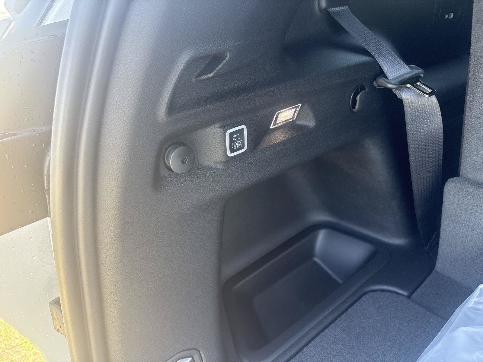 New 2026 Jeep Grand Cherokee L 4WD image 13