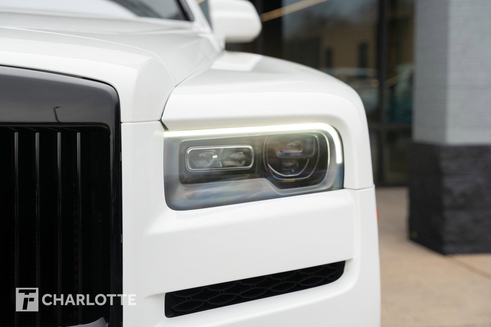 Used 2022 Rolls-Royce Cullinan image 6
