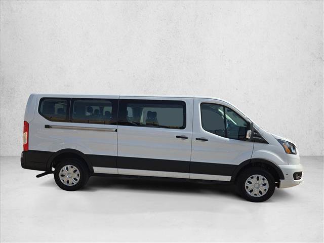 Used 2025 Ford Transit 350 XLT RWD image 4