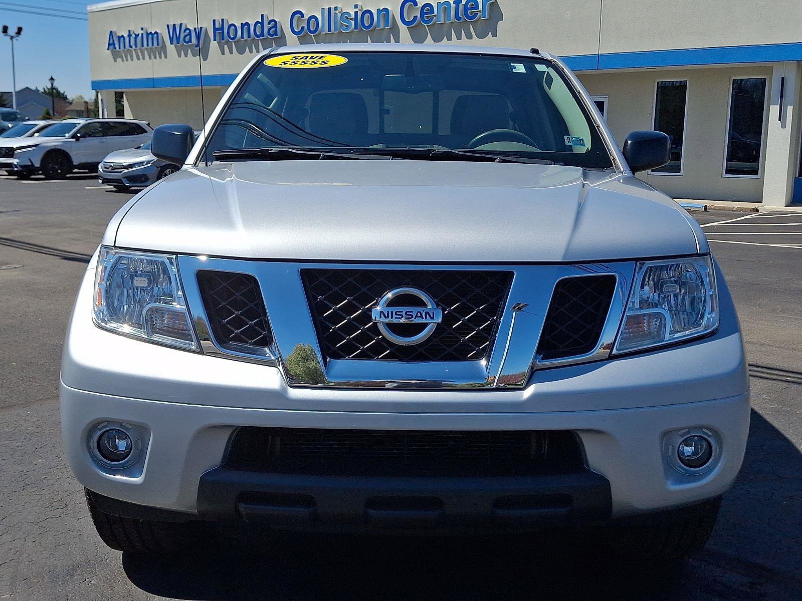 Used 2019 Nissan Frontier SV w/ Value Truck Package RWD image 2