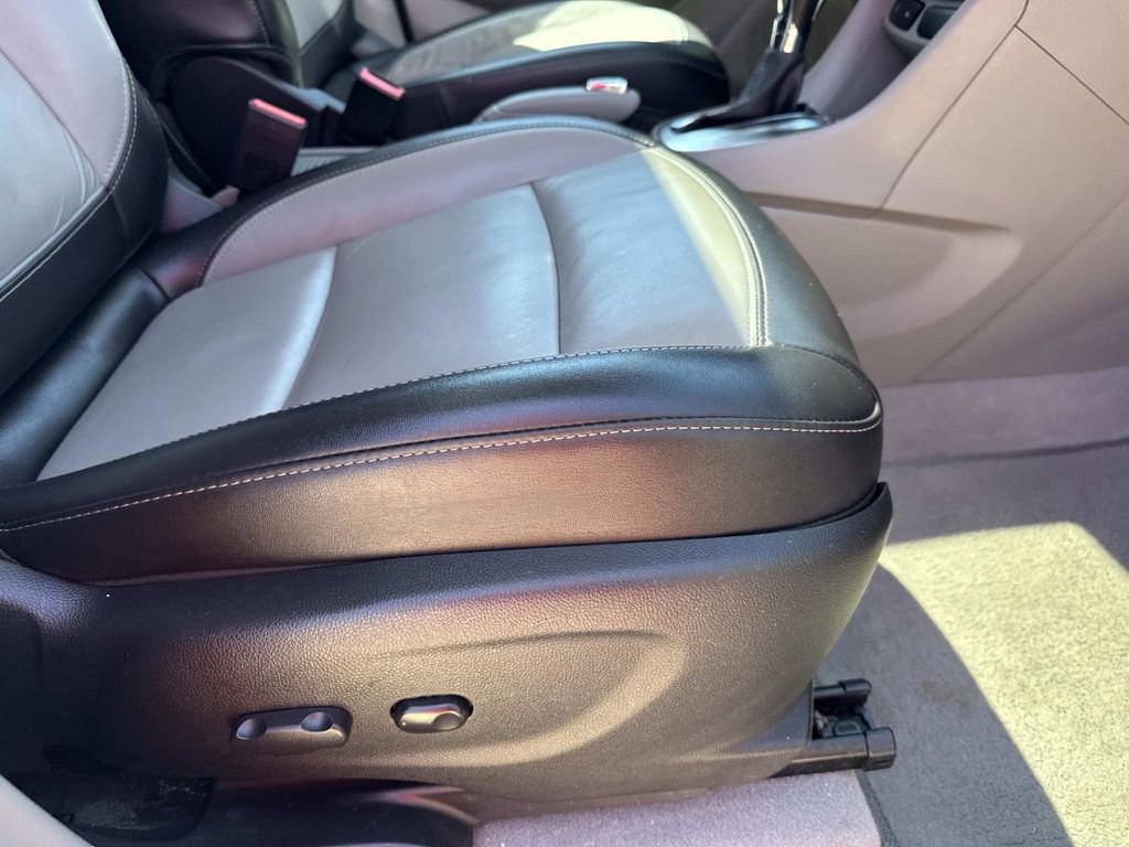 Used 2015 Buick Encore Premium w/ Experience Buick Package image 12