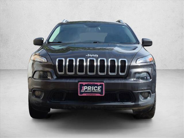 Used 2015 Jeep Cherokee Latitude w/ Comfort/Convenience Group AWD/4WD image 26