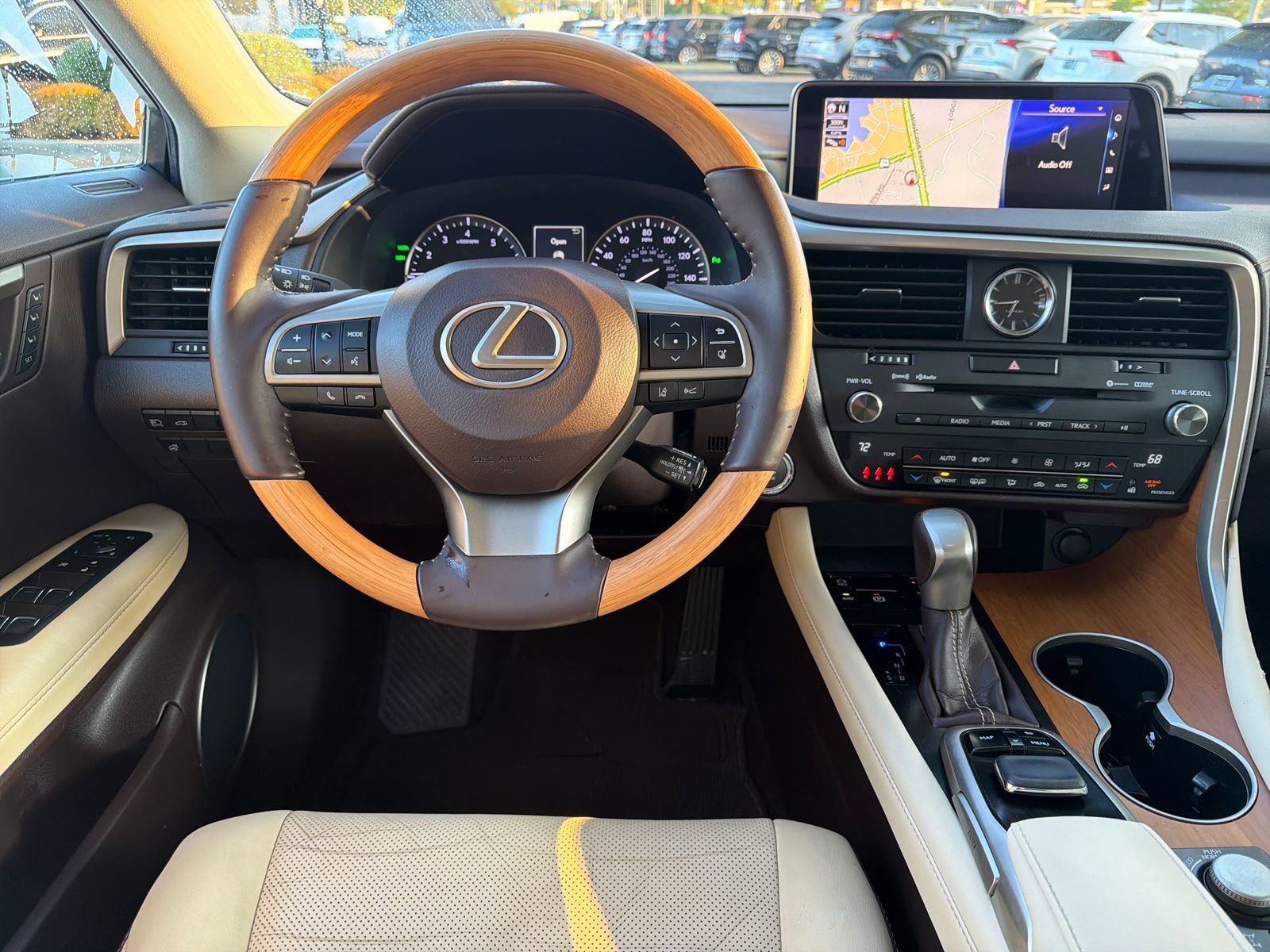 Used 2017 Lexus RX 350 AWD w/ Premium Package image 10