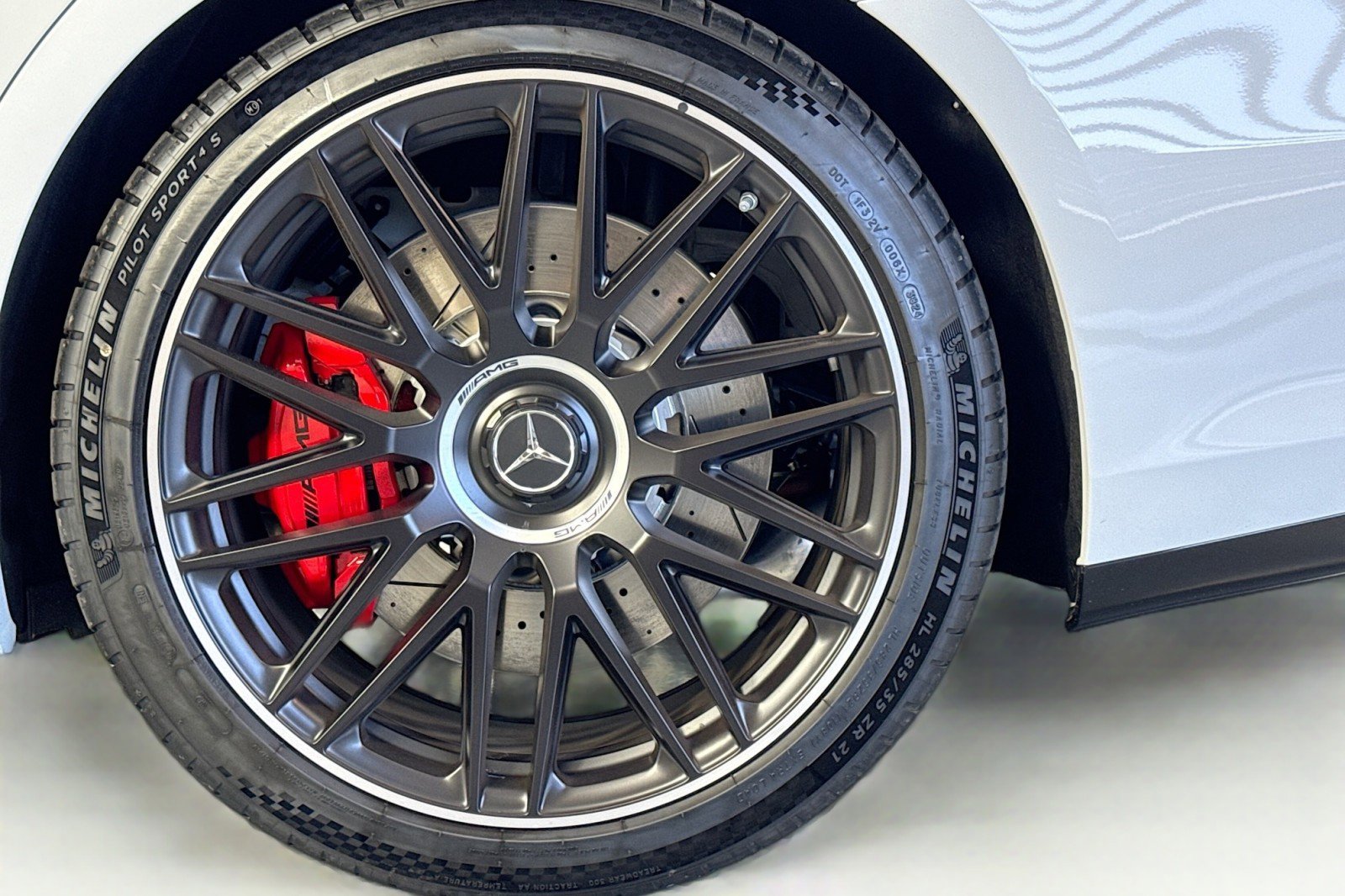 New 2025 Mercedes-Benz S 63 AMG S image 29