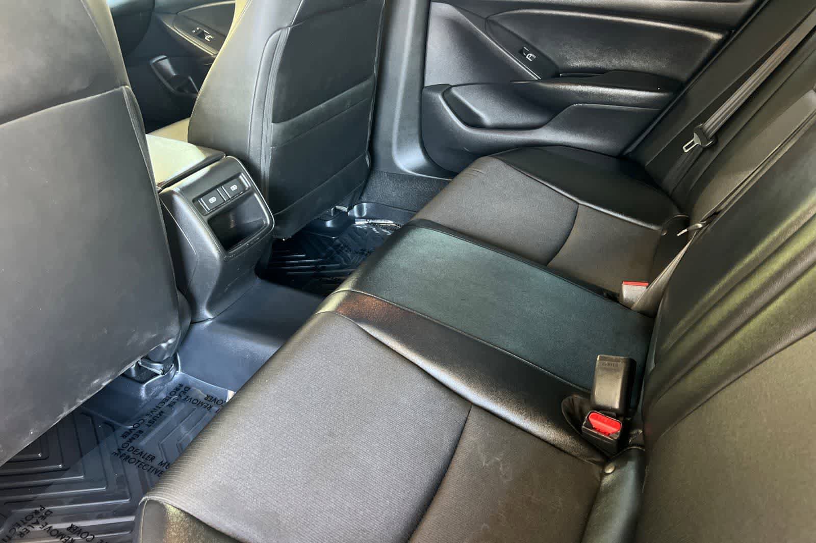 Used 2021 Honda Accord Sport image 5