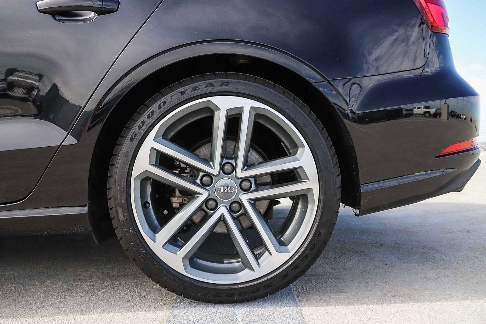 Used 2020 Audi A3 2.0T Premium image 13