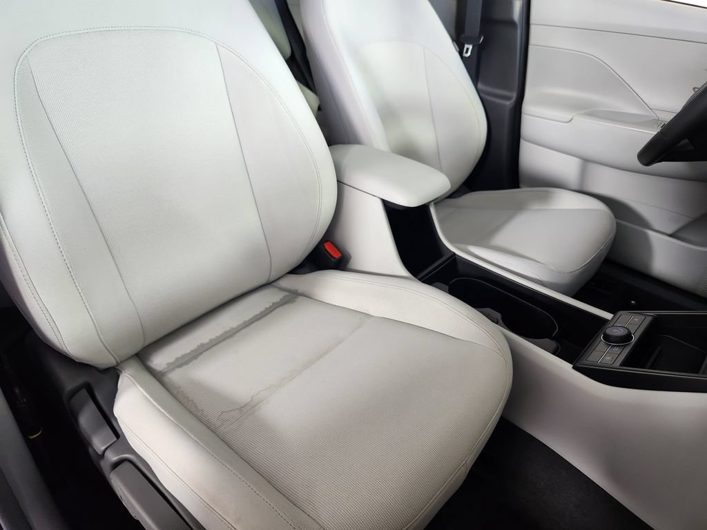 Used 2024 Hyundai Kona SEL w/ Convenience Package AWD/4WD image 11