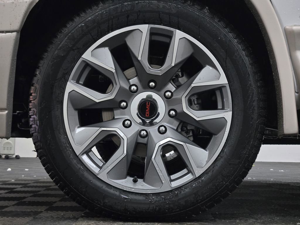 New 2025 GMC Savana 2500 w/ Driver Convenience Package image 20