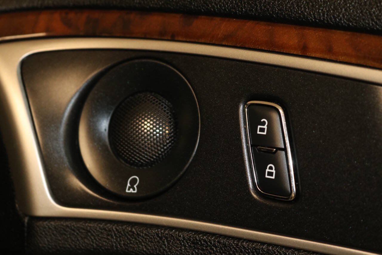 Used 2020 Lincoln MKZ Reserve w/ Elements Package FWD image 62