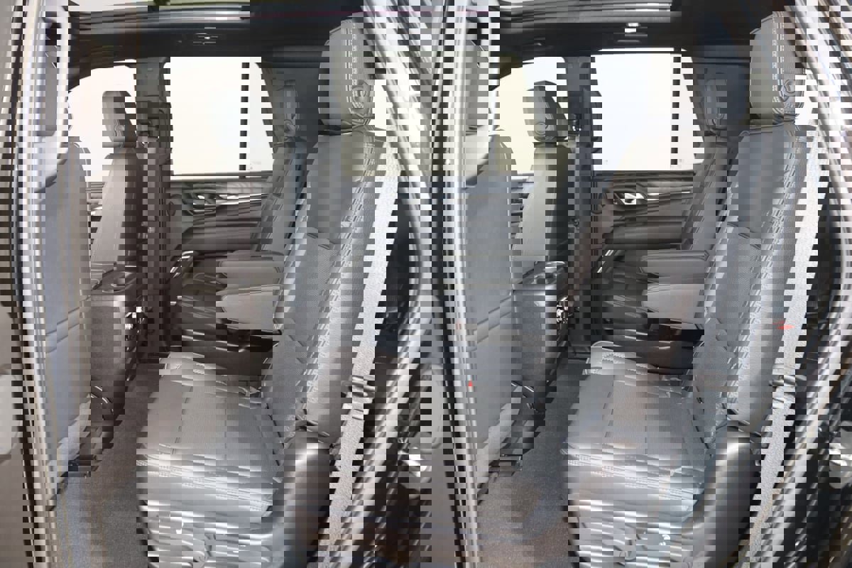 Used 2022 GMC Yukon Denali image 52