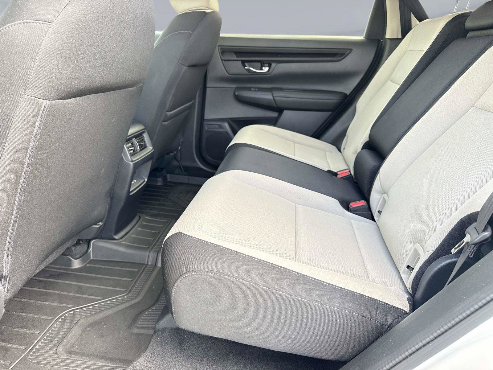 Certified 2025 Honda CR-V EX image 13