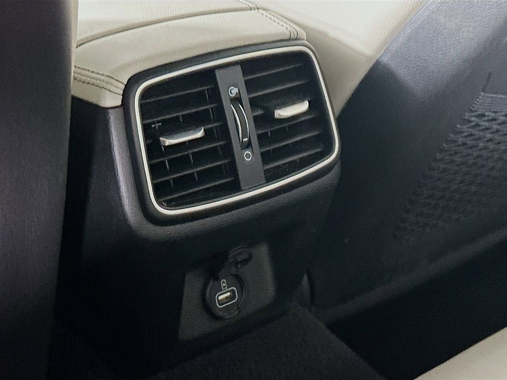 Used 2023 Genesis G70 2.0T w/ Sport Prestige Package image 22