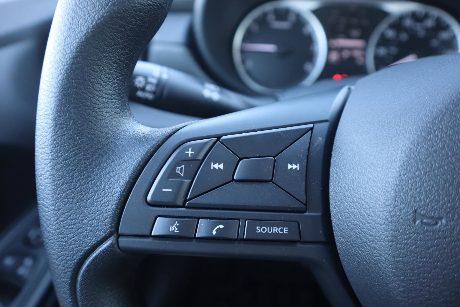 Used 2025 Nissan Versa S w/ Trunk Package FWD image 18
