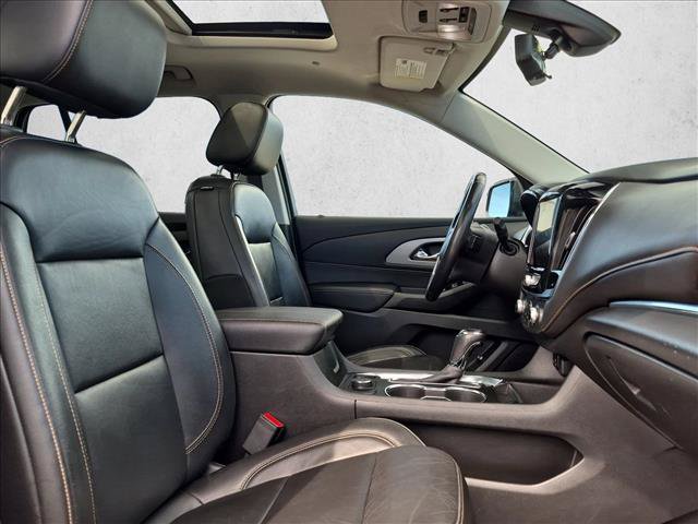 Used 2020 Chevrolet Traverse RS w/ LPO, 'HIT The Road' Package AWD/4WD image 23