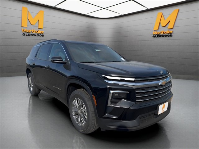 New 2026 Chevrolet Traverse LT w/ Driver Confidence Package image 3