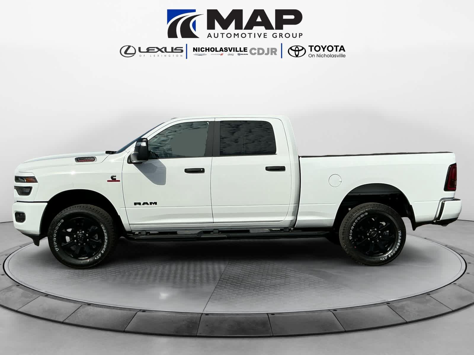 New 2026 RAM 2500 Big Horn AWD/4WD image 2