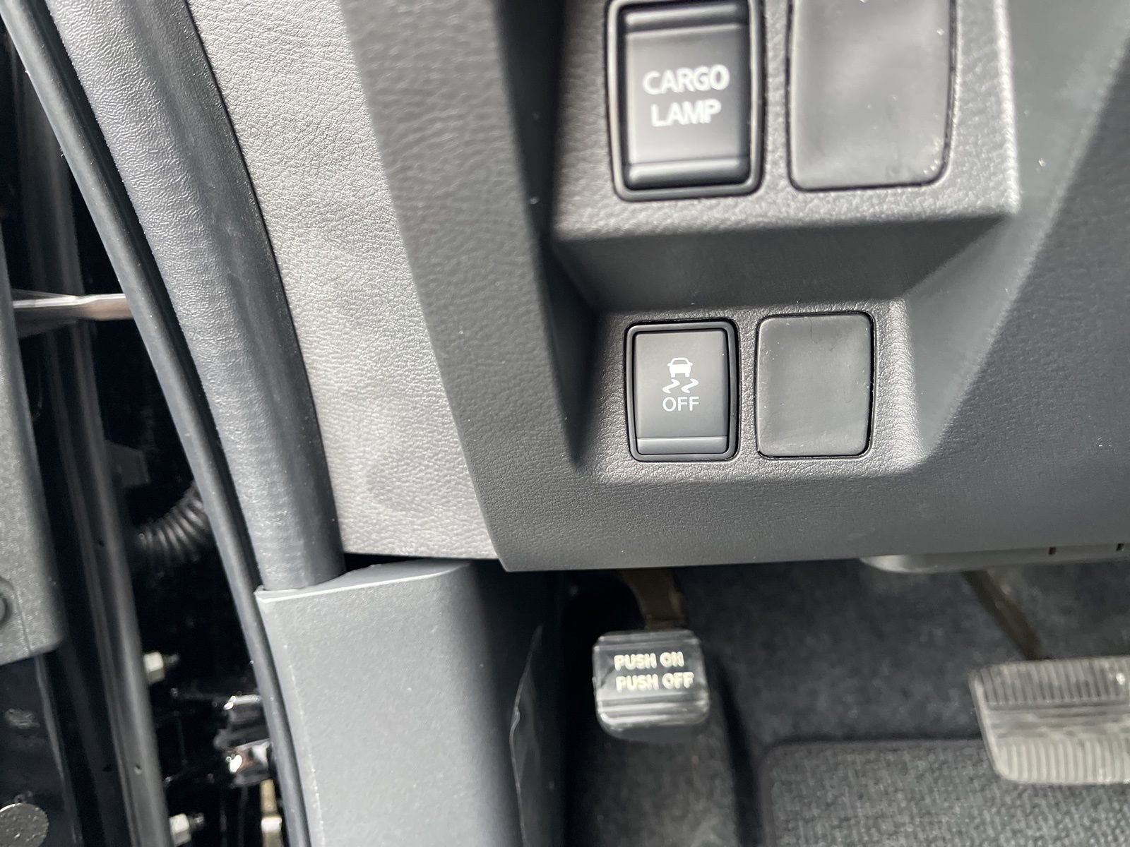 New 2026 Nissan Frontier SV w/ SV Convenience Package image 40