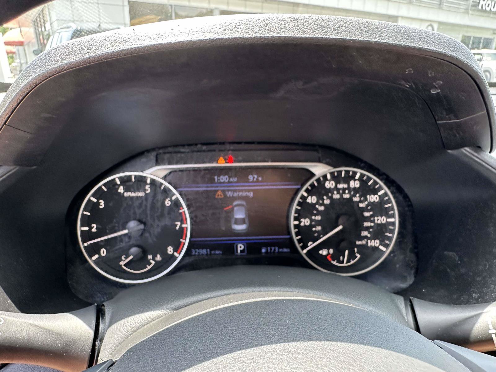 Used 2024 Nissan Altima 2.5 SV FWD image 24