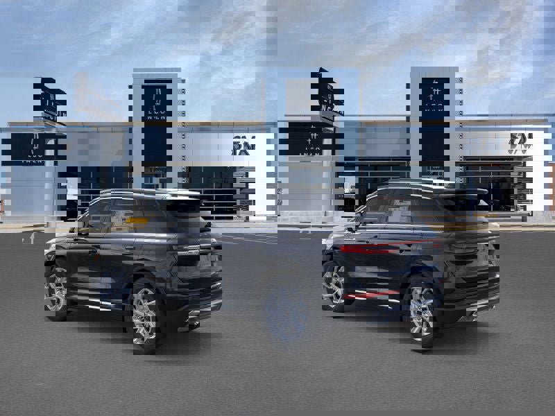 New 2026 Lincoln Corsair Premiere image 4