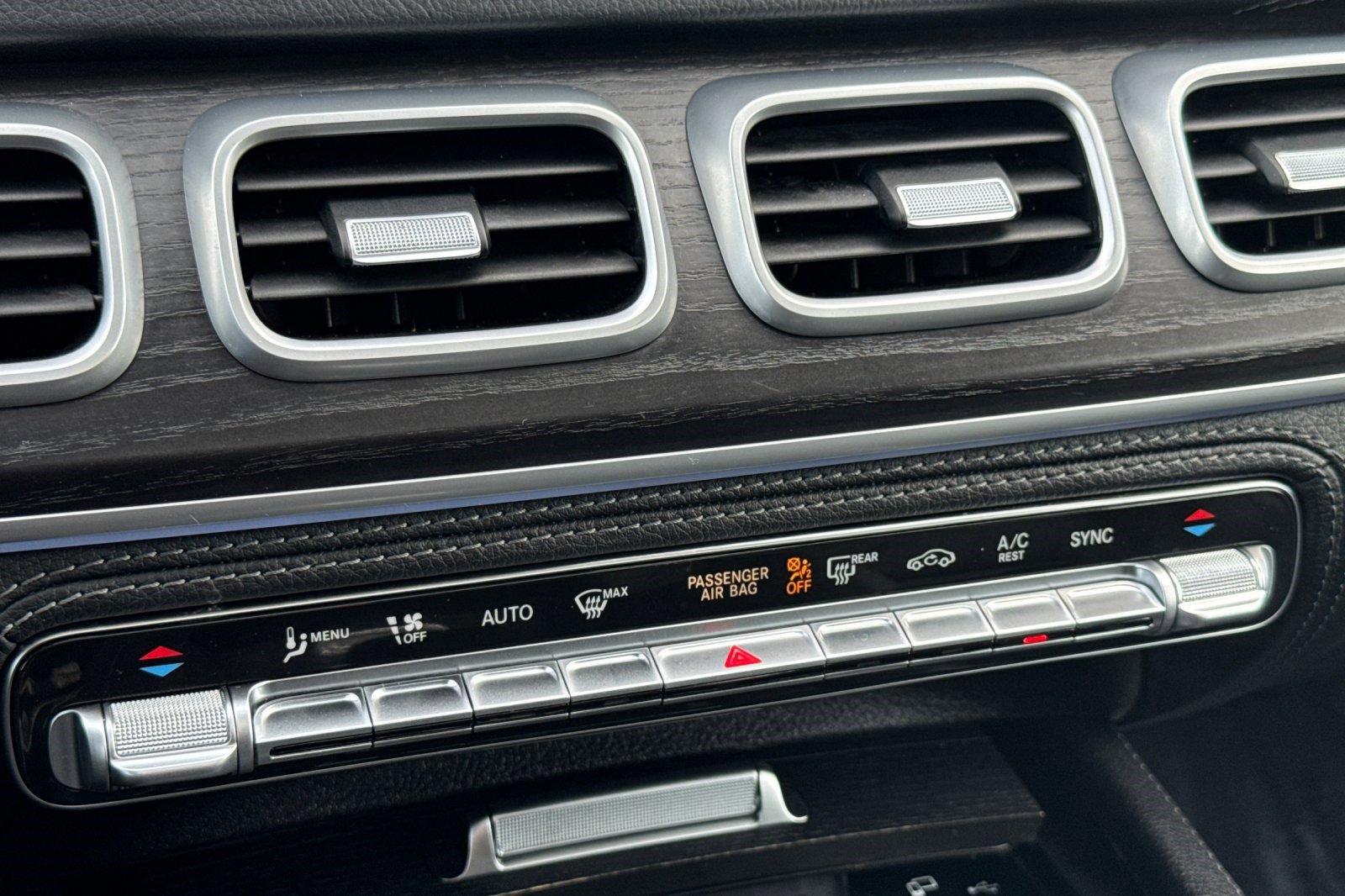 Used 2022 Mercedes-Benz GLS 450 GLS 450 image 28