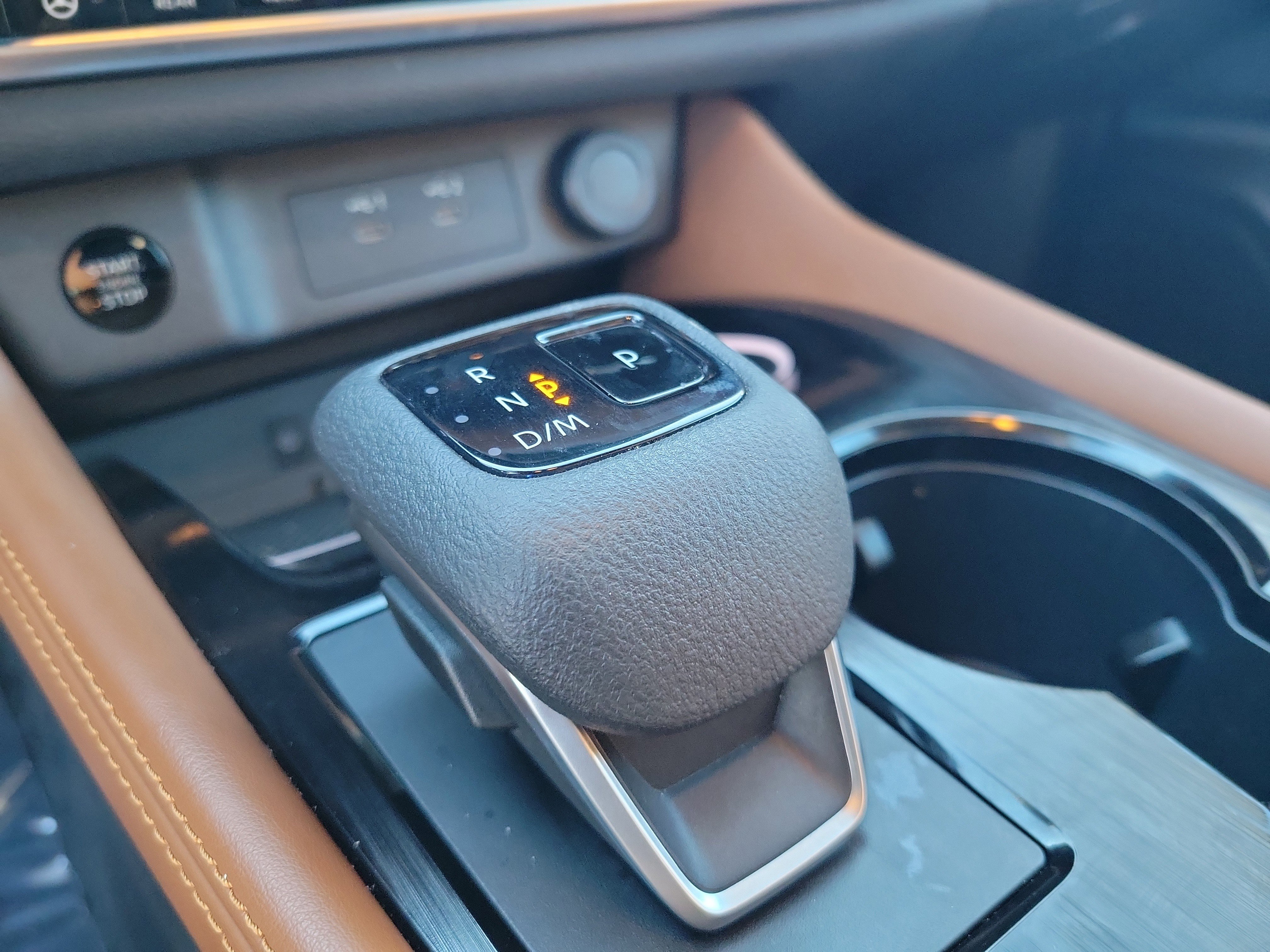 Used 2024 Nissan Rogue Platinum w/ Platinum Premium Package image 27