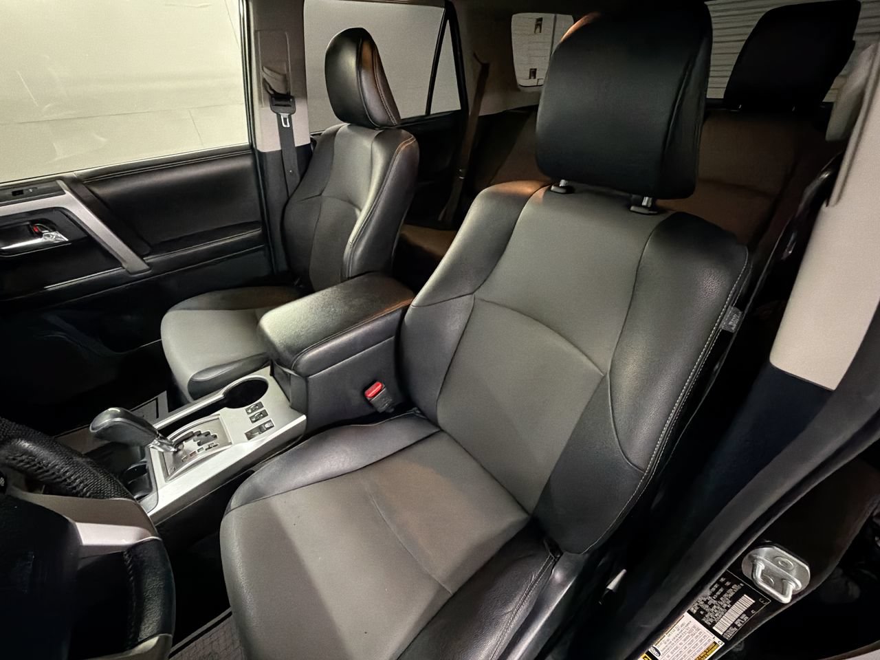 Used 2015 Toyota 4Runner SR5 Premium RWD image 18