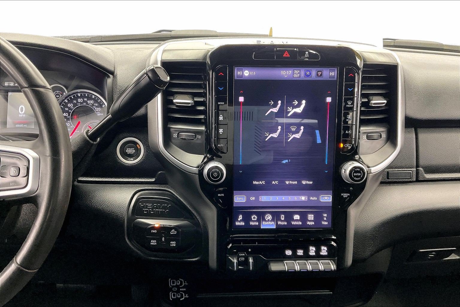 Used 2025 RAM 2500 Big Horn AWD/4WD image 5