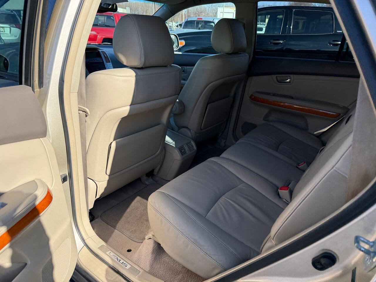 Used 2005 Lexus RX 330 AWD image 16