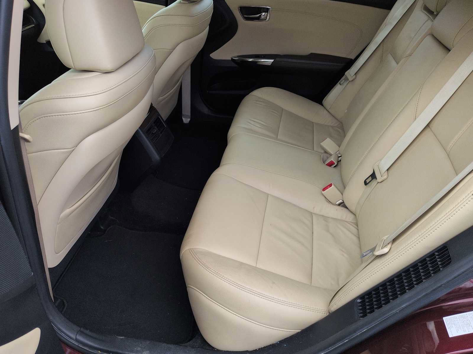 Used 2015 Toyota Avalon XLE Touring image 21