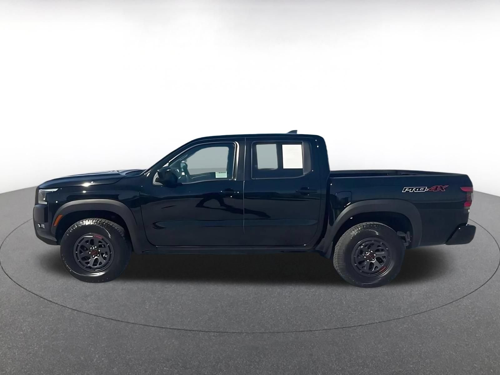 Used 2026 Nissan Frontier PRO-4X AWD/4WD image 7