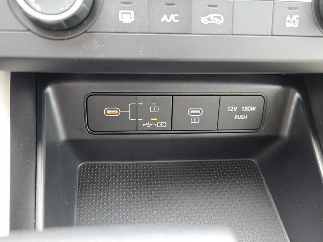 Certified 2025 Hyundai Tucson SE AWD/4WD image 6