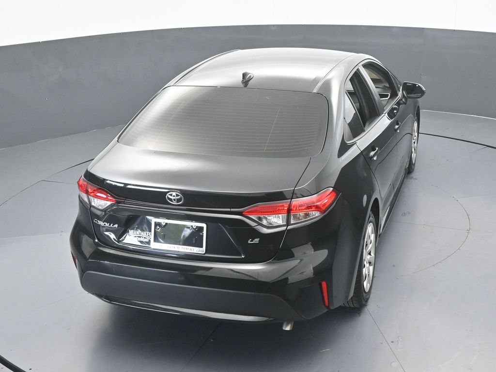 Used 2022 Toyota Corolla LE FWD image 45