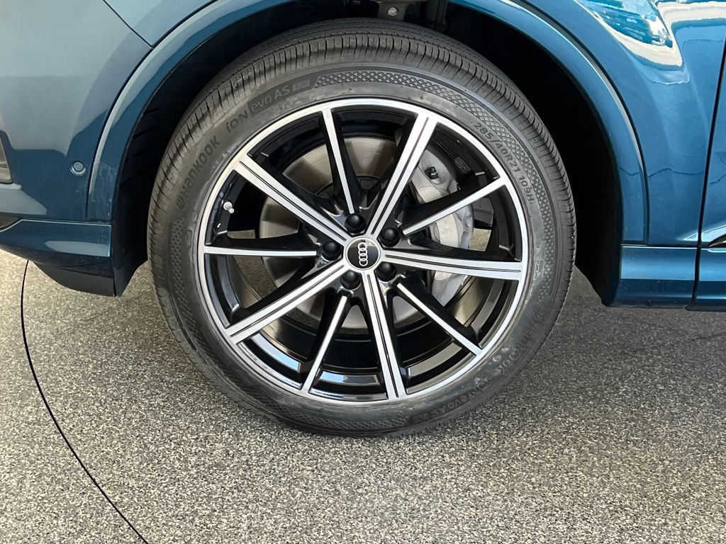 Used 2022 Audi Q7 3.0T Premium Plus AWD/4WD image 28