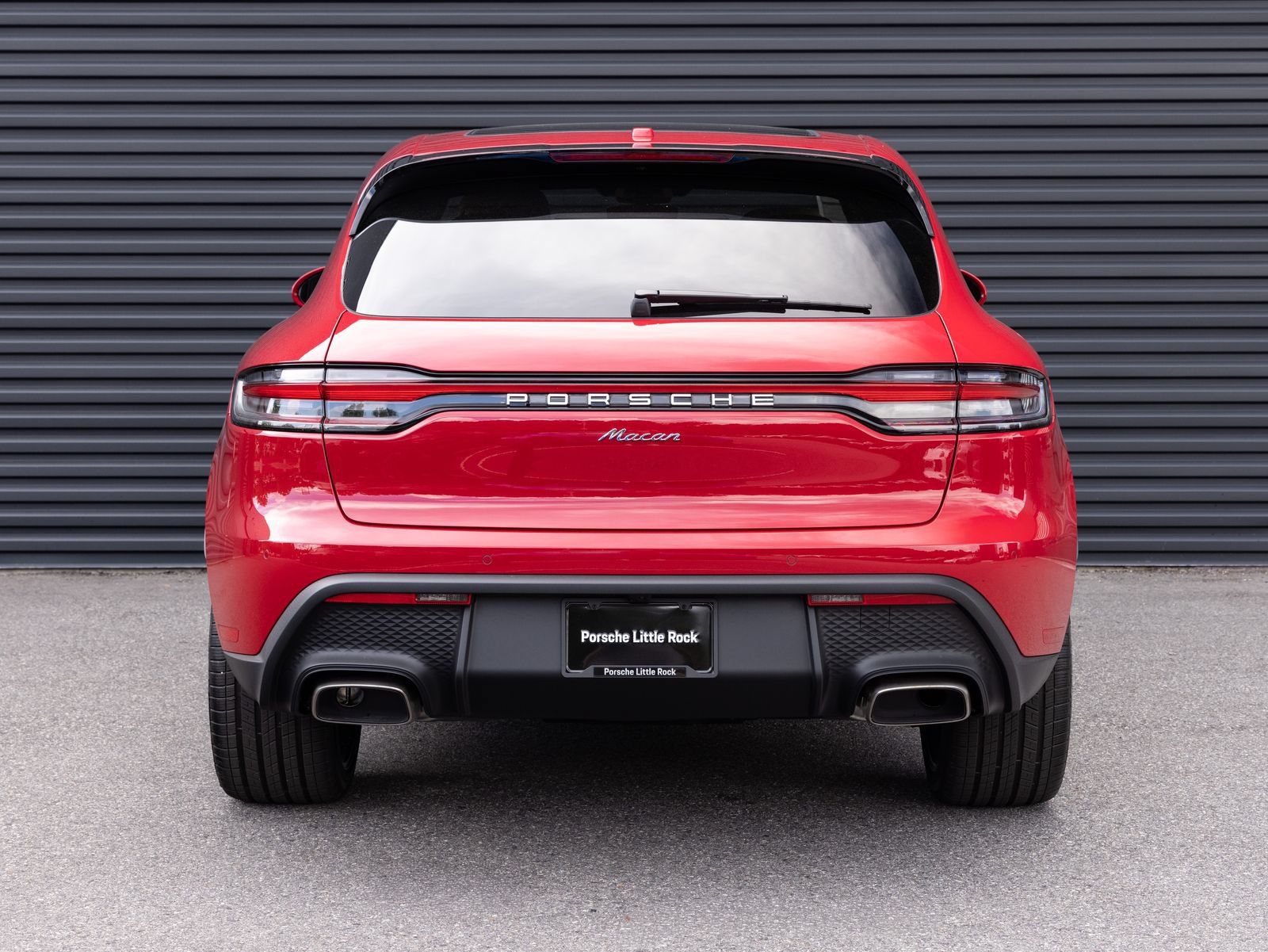 Certified 2026 Porsche Macan AWD/4WD image 6