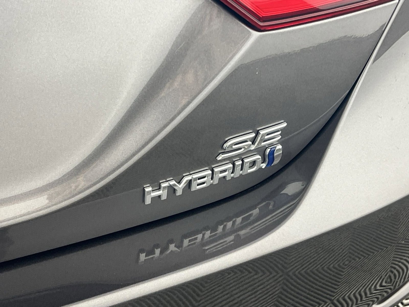 Used 2024 Toyota Camry SE image 27