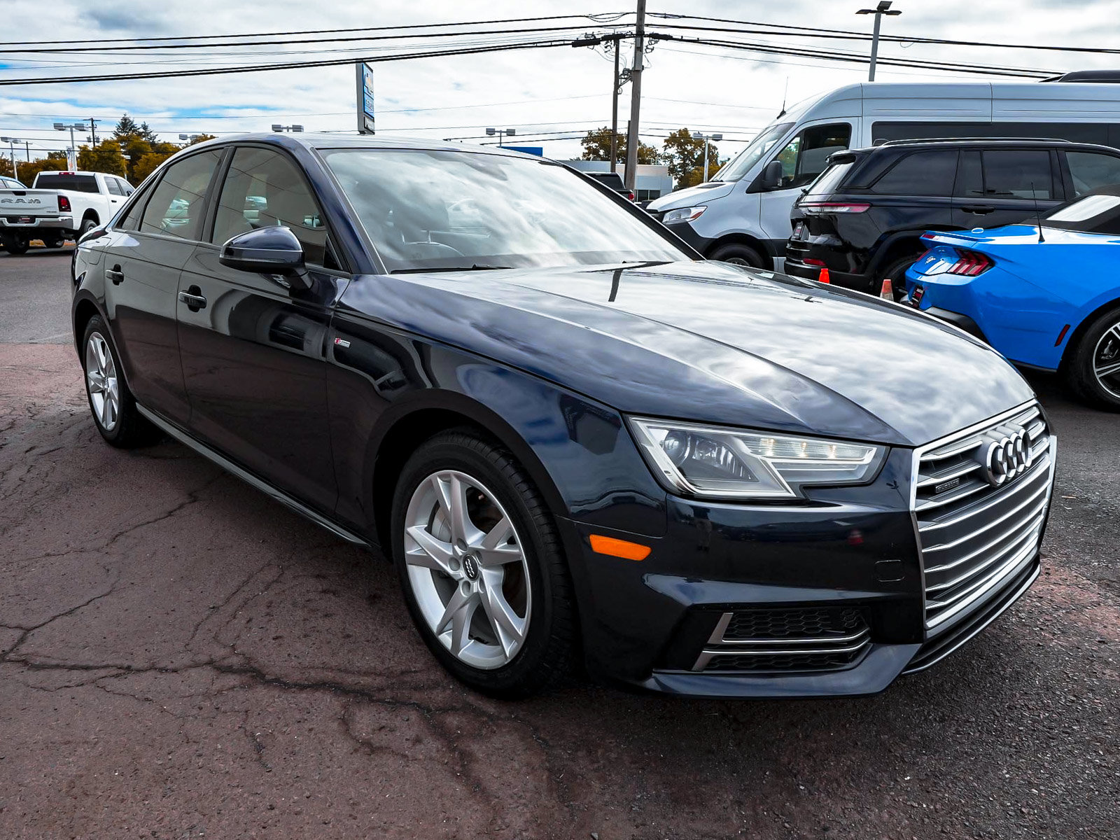 Used 2018 Audi A4 2.0T Premium w/ Convenience Package AWD/4WD image 3