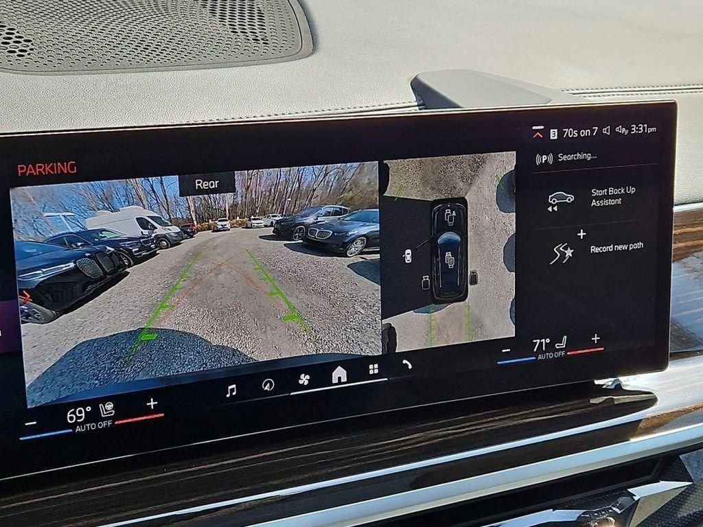 Used 2025 BMW X7 xDrive40i w/ Premium Package image 20