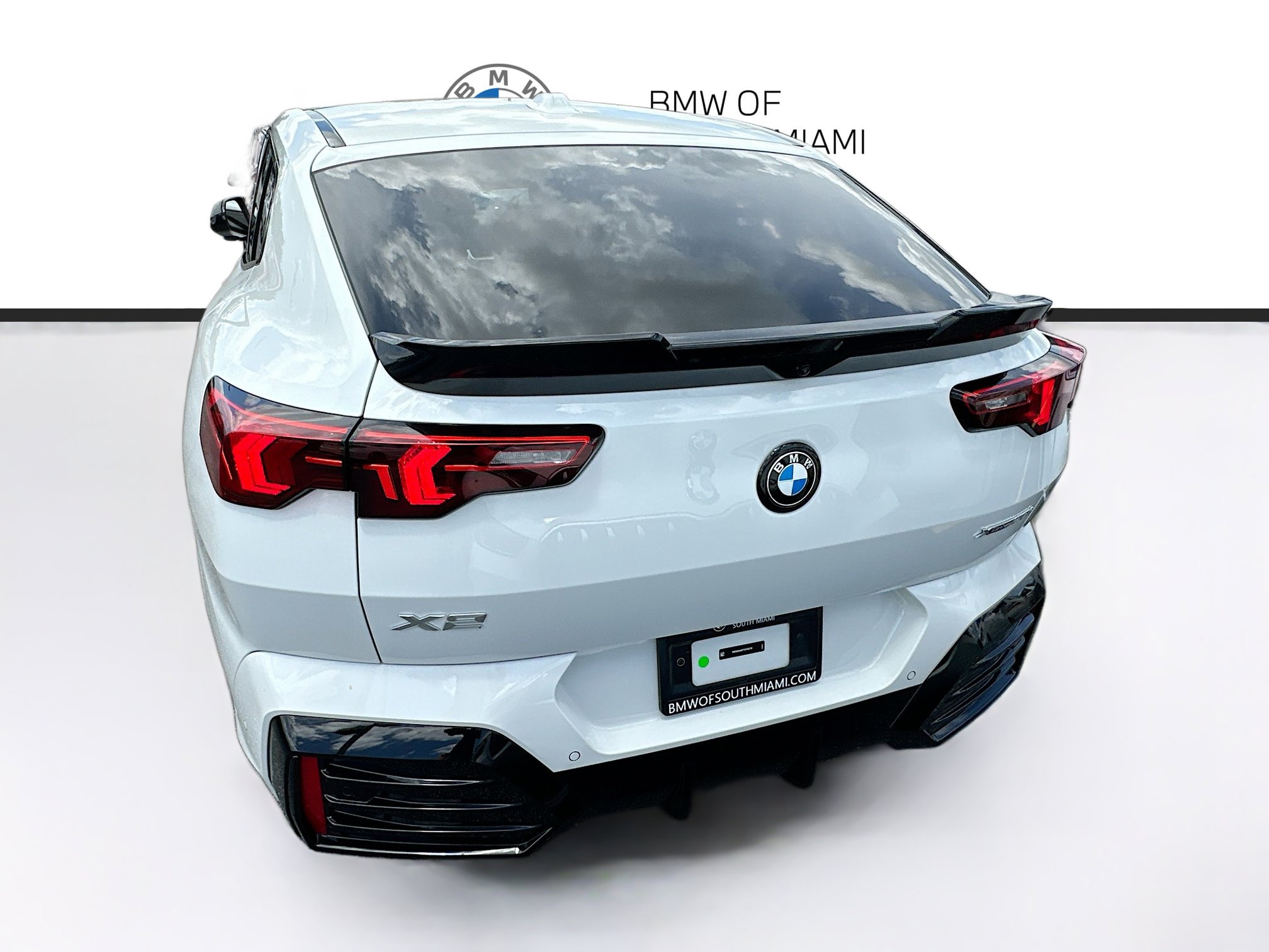 New 2026 BMW X2 xDrive28i AWD/4WD image 5