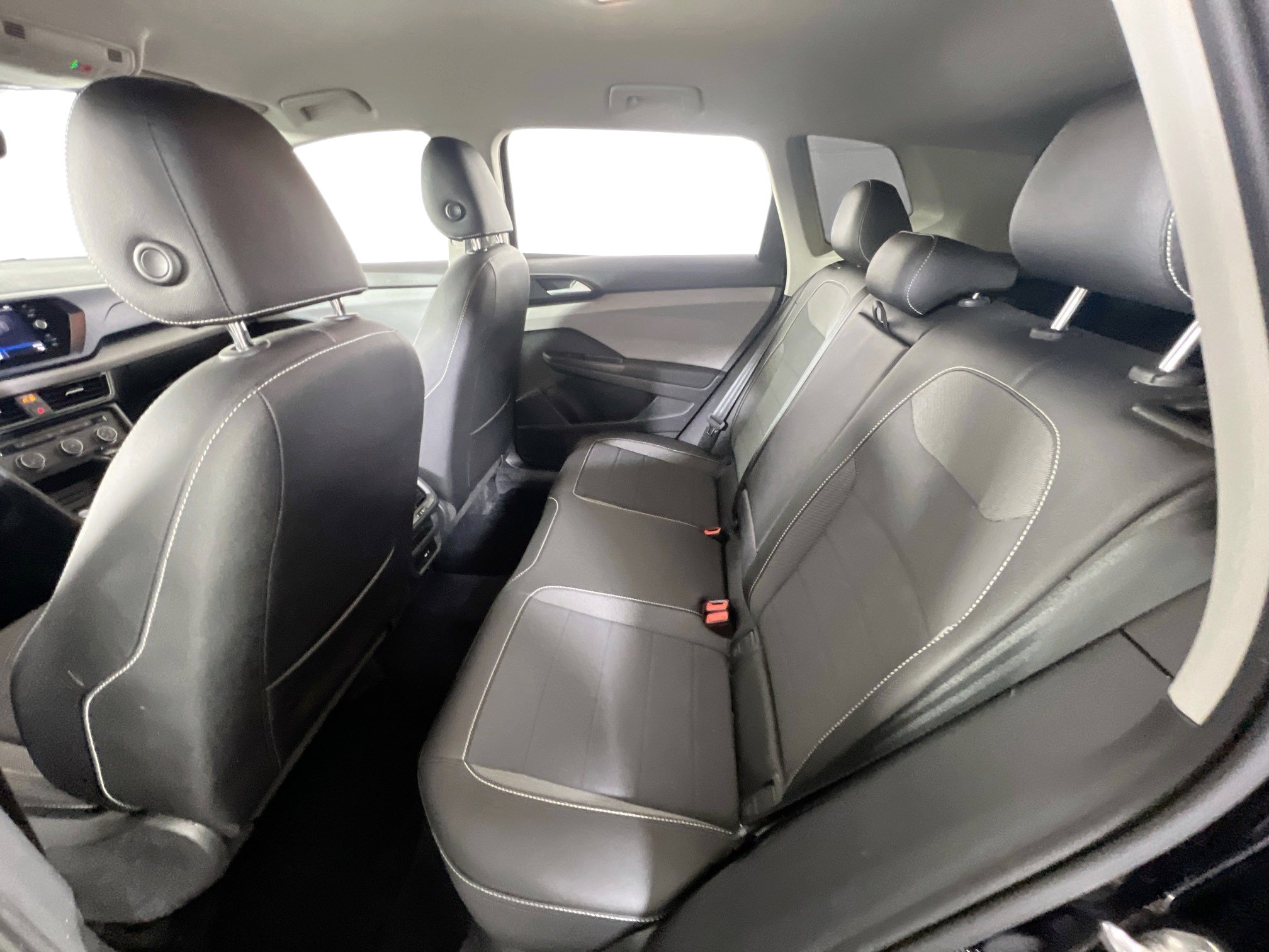 Used 2022 Volkswagen Taos SE image 23