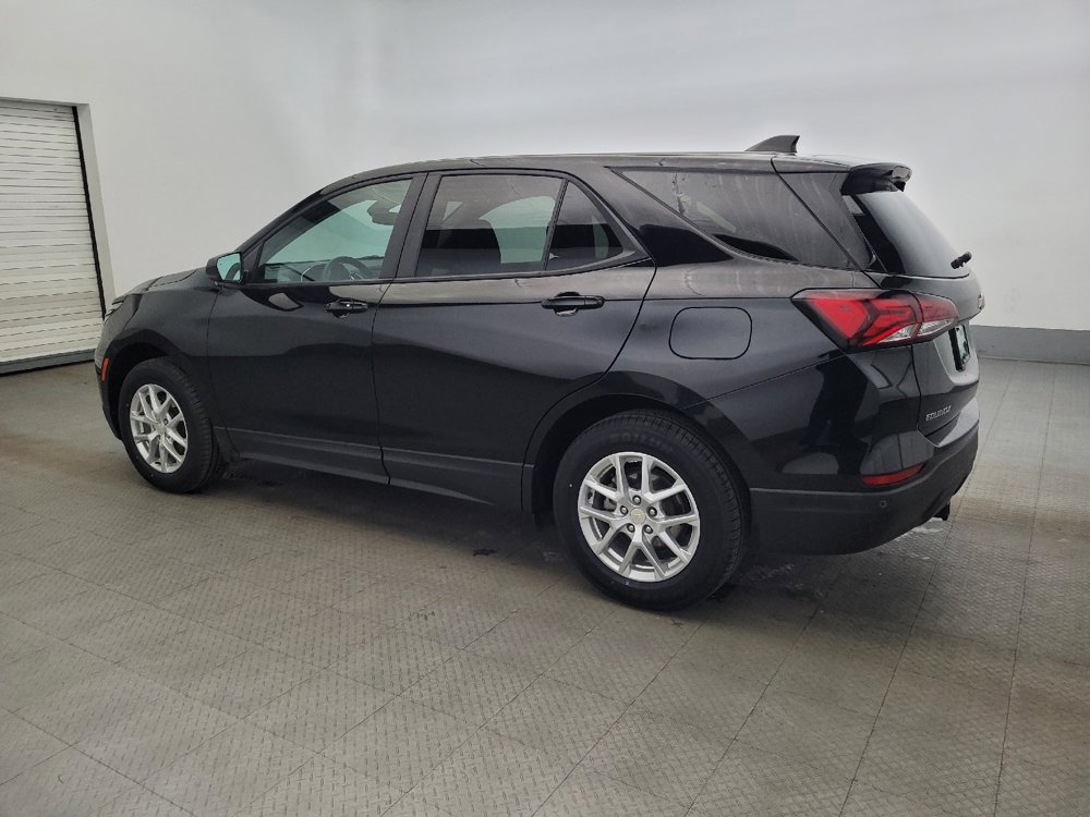 Used 2023 Chevrolet Equinox LS w/ LPO, Floor Liner Package image 3