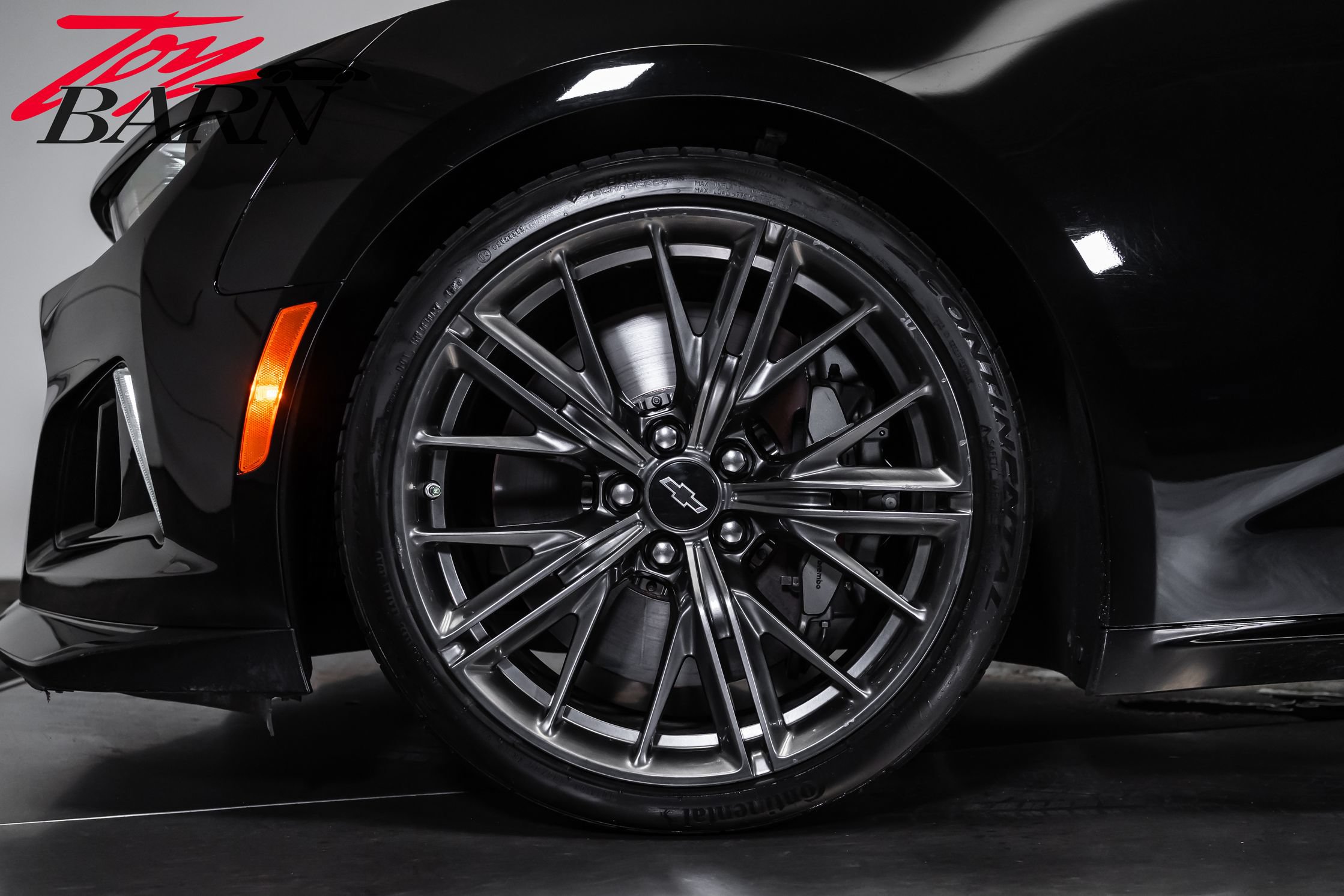 Used 2023 Chevrolet Camaro ZL1 RWD image 17