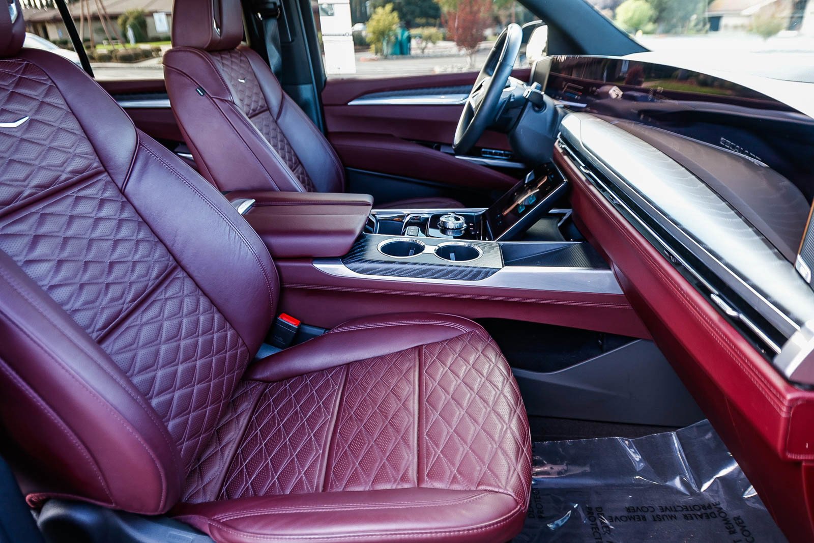 Used 2025 Cadillac Escalade Sport w/ Touring Package image 17